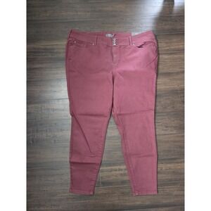 Torrid Skinny Jegging Jeans Plus Size 26 Tall Red Super Soft High-Rise NWT